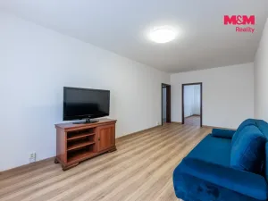 Pronájem bytu 2+1, Karlovy Vary, Charkovská, 57 m2