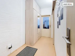 Prodej bytu 3+1, Vsetín, Stará cesta, 72 m2