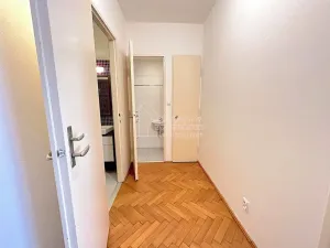 Pronájem bytu 2+kk, Praha - Holešovice, Dobrovského, 44 m2