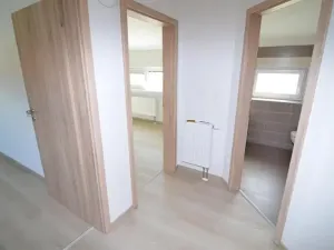 Pronájem rodinného domu, Jesenice, Albatrosová, 112 m2