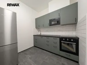 Pronájem bytu 2+1, Praha - Vršovice, Na louži, 65 m2
