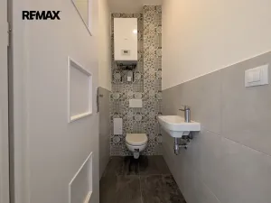 Pronájem bytu 2+1, Praha - Vršovice, Na louži, 65 m2