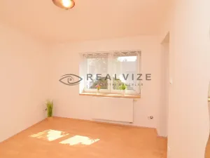 Pronájem bytu 2+kk, České Budějovice, Ledenická, 36 m2