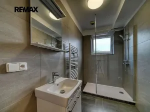 Pronájem bytu 1+1, Poděbrady, Minidova, 47 m2
