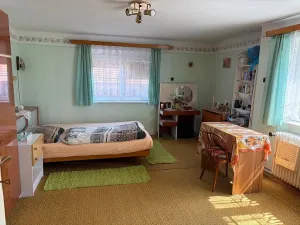 Prodej rodinného domu, Chrást, tř. Čs. odboje, 193 m2
