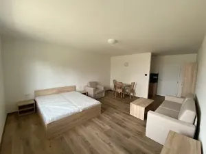 Pronájem bytu 1+kk, Jihlava, Okružní, 28 m2