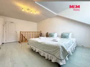 Prodej bytu 3+1, Karlovy Vary, Škroupova, 96 m2