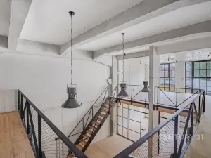 Prodej kanceláře, Praha - Vysočany, Kolbenova, 176 m2