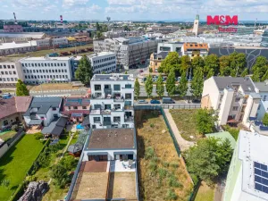 Prodej bytu 2+kk, Hradec Králové - Pražské Předměstí, Gočárova třída, 48 m2