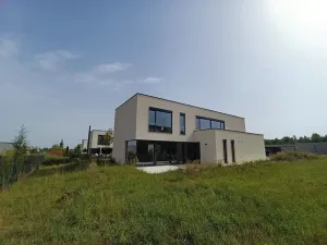 Prodej rodinného domu, Průhonice, K Doubí, 295 m2