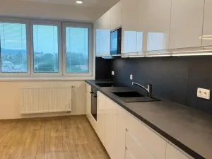 Pronájem bytu 2+1, Nová Paka, P. Bezruče, 63 m2