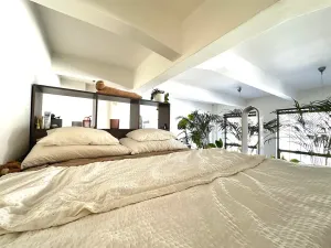 Pronájem atypického bytu, Praha - Smíchov, Křížová, 100 m2