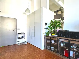Pronájem atypického bytu, Praha - Smíchov, Křížová, 100 m2