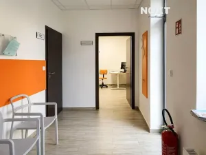 Pronájem ordinace, Zlín, Jar. Staši, 18 m2