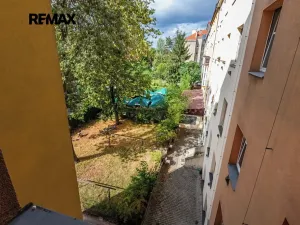 Prodej bytu 2+kk, Praha - Strašnice, Černokostelecká, 52 m2