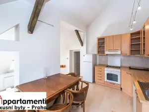 Prodej bytu 2+1, Praha - Nové Město, Ječná, 68 m2