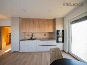 Prodej bytu 2+kk, Zaječí, Hlavní, 63 m2