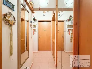 Prodej bytu 1+1, Nejdek, sídliště 9. května, 41 m2