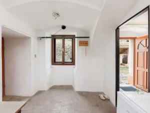 Prodej vícegeneračního domu, Chotiněves, 495 m2