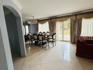 Prodej rodinného domu, Mariánské Lázně, Školní, 675 m2