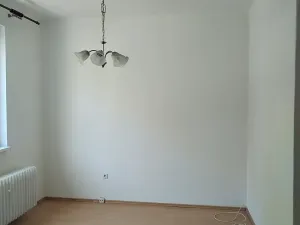Pronájem bytu 2+kk, Pardubice, Sladkovského, 45 m2