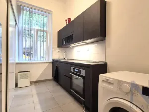 Pronájem bytu 3+1, Praha - Žižkov, Husitská, 76 m2