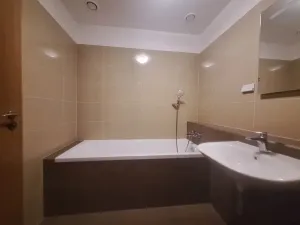 Pronájem bytu 2+kk, Praha - Nusle, Jaurisova, 48 m2