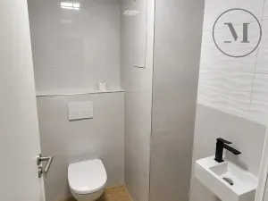 Pronájem bytu 2+kk, České Budějovice, K Šindlovým Dvorům, 79 m2