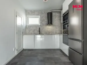 Prodej rodinného domu, Milovice - Mladá, Lipová, 99 m2
