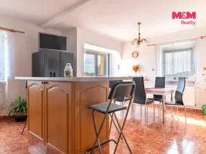 Prodej rodinného domu, Radomyšl, Spojovací, 367 m2
