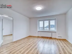 Pronájem bytu 2+1, Hranice, Cementářské sídliště, 56 m2