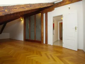 Pronájem atypického bytu, Praha - Smíchov, Viktora Huga, 164 m2