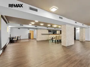 Prodej restaurace, Plzeň, Částkova, 489 m2
