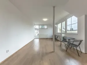 Prodej rodinného domu, Praha - Klánovice, Jeníkovická, 260 m2