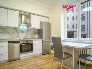 Pronájem bytu 1+1, Karlovy Vary, Jateční, 40 m2