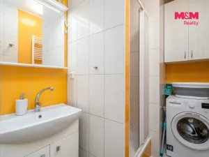Prodej bytu 3+1, Ústí nad Labem - Severní Terasa, Jizerská, 69 m2