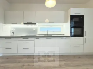 Pronájem bytu 2+kk, Praha - Letňany, Malkovského, 56 m2
