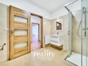 Pronájem bytu 2+kk, Jihlava, Křižíkova, 63 m2