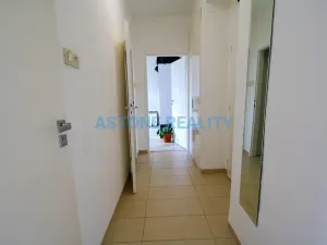 Pronájem bytu 2+kk, Praha - Braník, Ke Krči, 54 m2