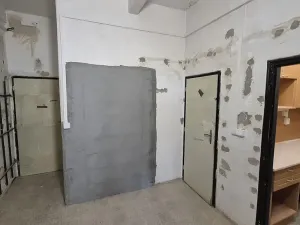 Pronájem skladu, Praha - Břevnov, Nad Kajetánkou, 70 m2
