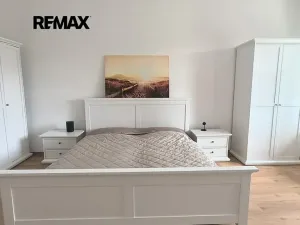Pronájem bytu 2+kk, Praha - Smíchov, Matoušova, 55 m2