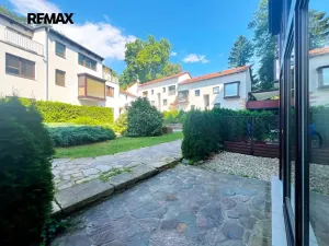 Prodej bytu 1+kk, Škvorec, Tyršova, 97 m2