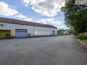 Pronájem výrobních prostor, Doksy, Václ. Plecitého, 4300 m2