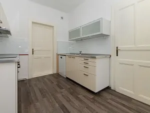 Pronájem bytu 2+1, Praha - Vinohrady, Varšavská, 70 m2