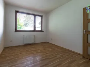 Pronájem rodinného domu, Praha - Kyje, Černičná, 150 m2