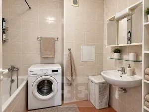 Pronájem bytu 2+1, Praha - Letňany, Třinecká, 56 m2
