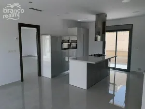 Prodej rodinného domu, Pinoso, Alicante, Španělsko, 165 m2