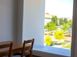 Pronájem bytu 2+kk, Veselí nad Moravou, náměstí Míru, 48 m2