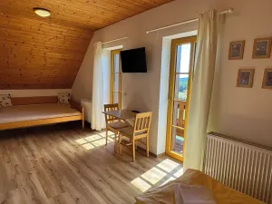 Prodej rodinného domu, Nové Hutě, 300 m2