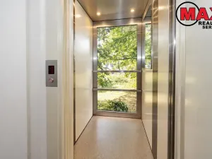 Prodej bytu 2+1, Praha - Smíchov, U Santošky, 70 m2